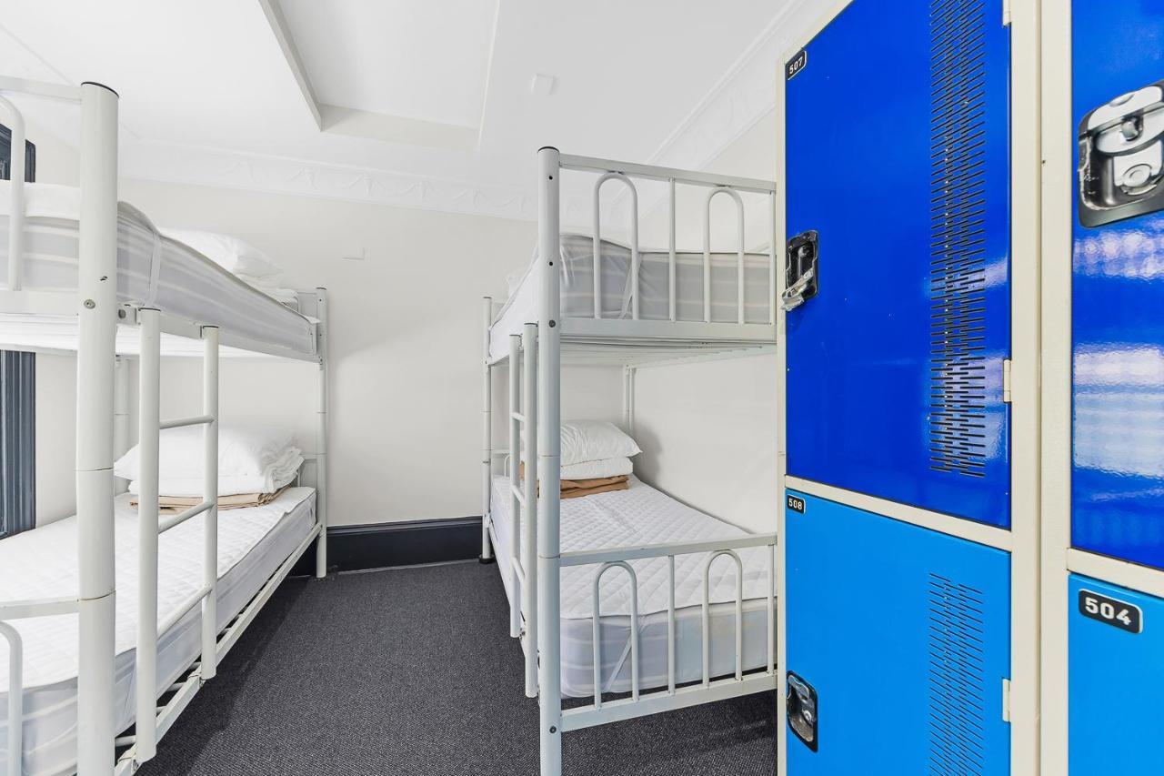 Hostel London Plane Backpackers Sydney Exterior foto