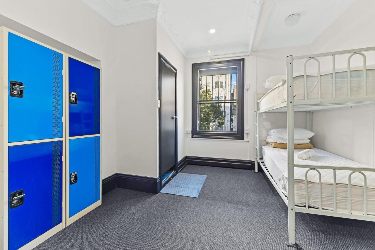 Hostel London Plane Backpackers Sydney Exterior foto